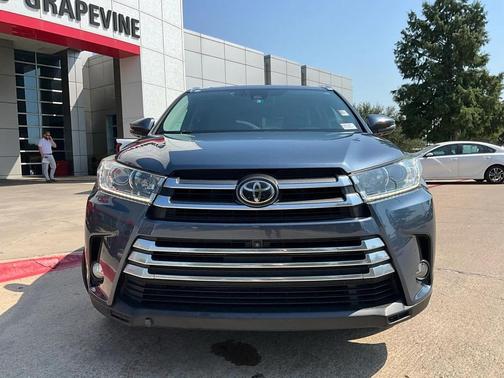 2017 Toyota Highlander Limited Platinum