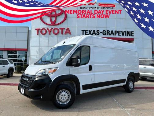 Bright White Clearcoat 2026 RAM ProMaster 2500 Tradesman