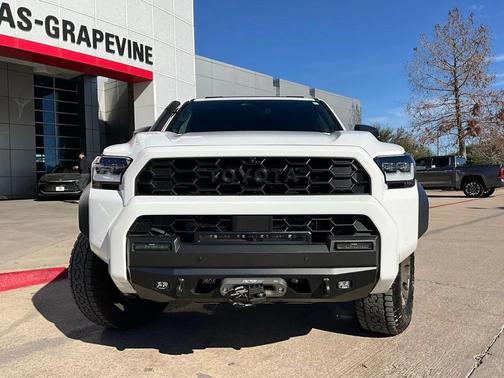 2025 Toyota 4Runner Hybrid Trailhunter