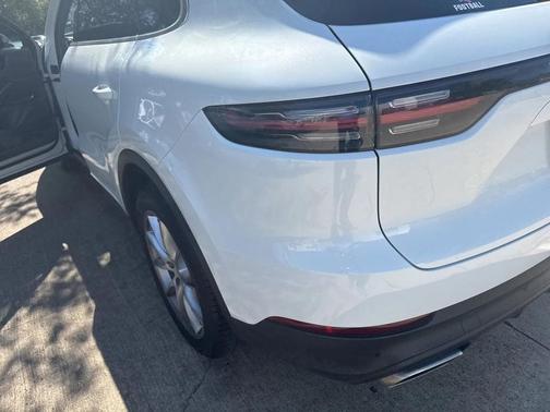 2022 Porsche Cayenne