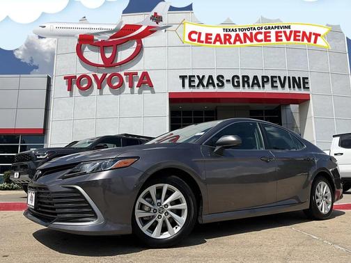 2024 Toyota Camry LE