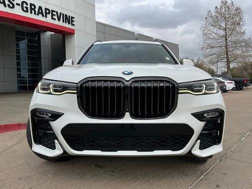 2022 BMW X7 xDrive40i