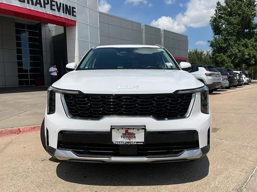 2024 Kia Sorento S