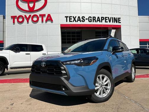 2026 Toyota Corolla Cross LE