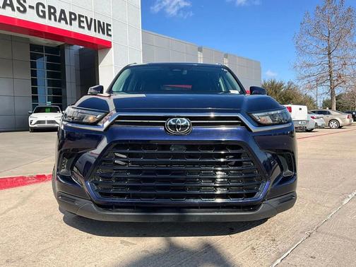 2025 Toyota Grand Highlander XLE