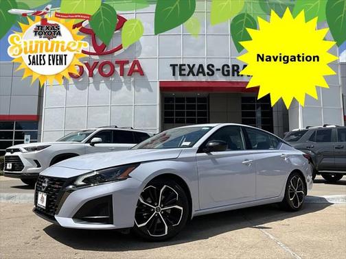 2024 Nissan Altima SR FWD