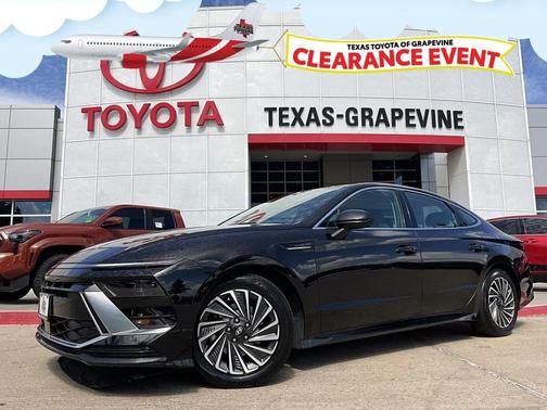 2024 Hyundai SONATA Hybrid SE