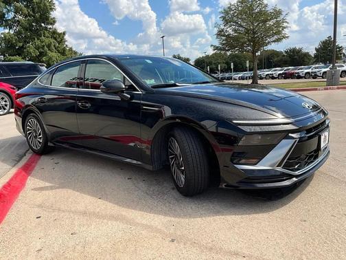 2024 Hyundai SONATA Hybrid SE