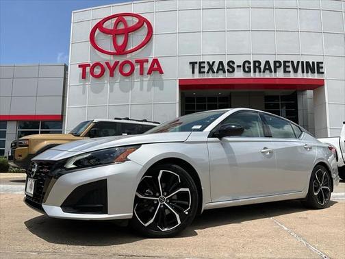 2024 Nissan Altima SR FWD