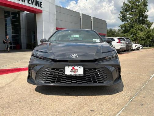 Underground 2025 Toyota Camry SE