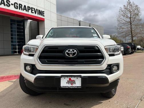 2016 Toyota Tacoma SR5
