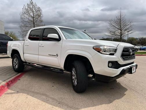 2016 Toyota Tacoma SR5