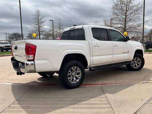 2016 Toyota Tacoma SR5
