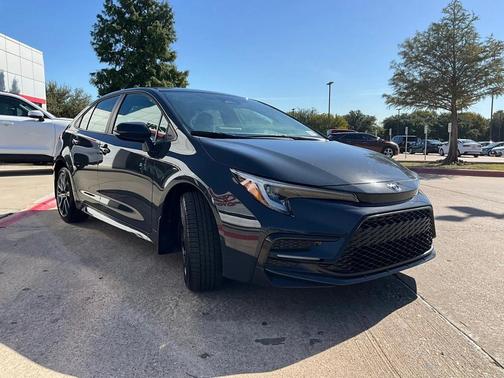 2025 Toyota Corolla SE