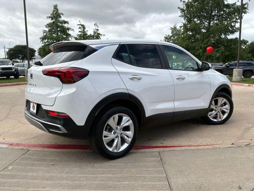 Summit White 2025 Buick Encore GX Preferred