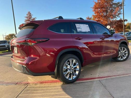 2026 Toyota Highlander Limited