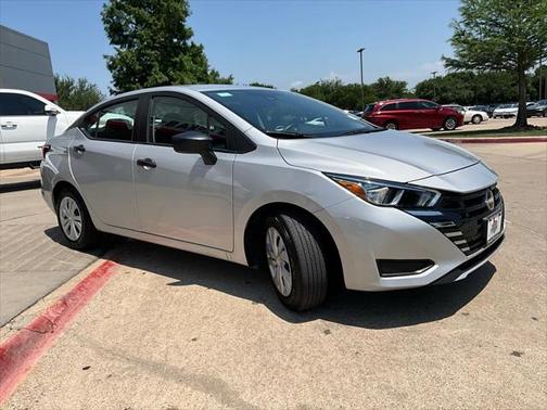 2024 Nissan Versa 1.6 S