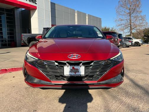 2021 Hyundai ELANTRA Limited