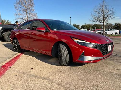 2021 Hyundai ELANTRA Limited