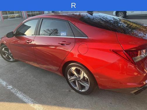 2021 Hyundai ELANTRA Limited