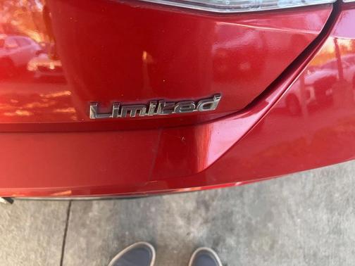 2021 Hyundai ELANTRA Limited