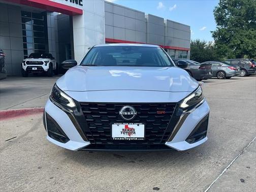 2024 Nissan Altima SR FWD