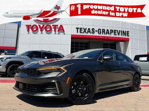 Interstellar Gray 2025 Kia K5 LXS