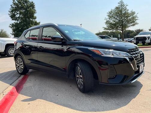 2024 Nissan Kicks SV