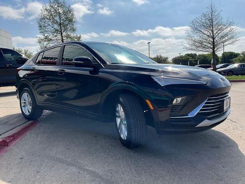 Ebony Twilight Metallic 2025 Buick Envista Preferred FWD