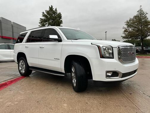 2017 GMC Yukon SLT