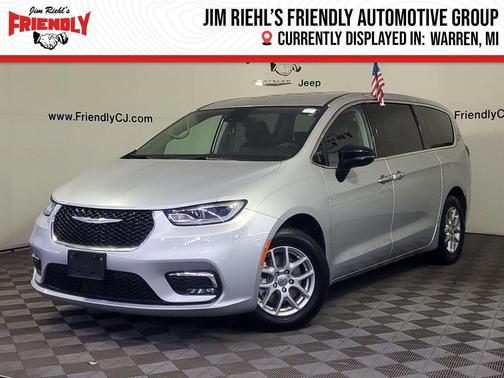 2024 Chrysler Pacifica Touring L