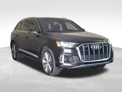 2021 Audi Q7 55 Premium Plus