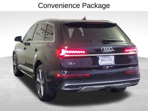 2021 Audi Q7 55 Premium Plus