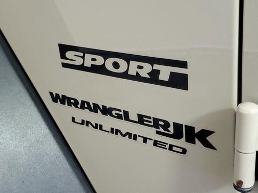 2018 Jeep Wrangler JK Unlimited Sport