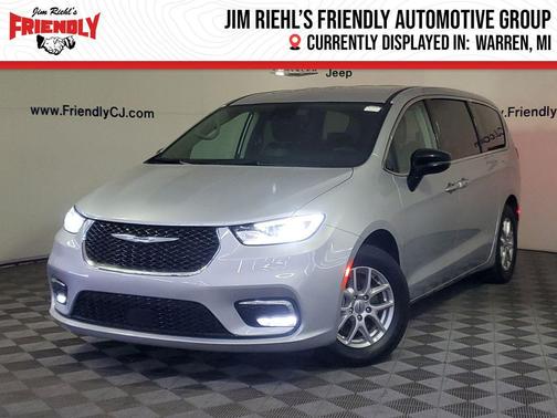 2024 Chrysler Pacifica Touring L