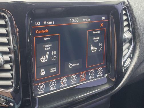 Diamond Black Crystal Pearlcoat 2019 Jeep Compass Limited