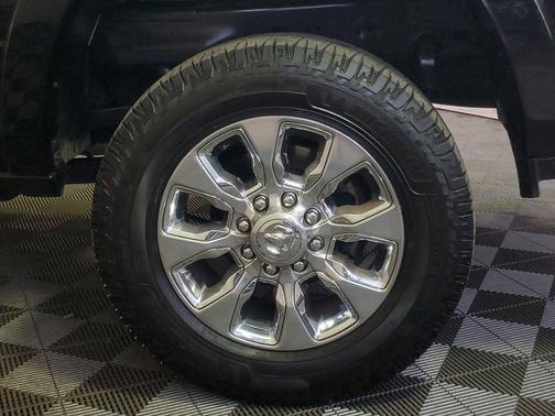 2020 RAM 2500 Limited Mega Cab 4X4 6'4' Box