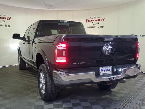 2020 RAM 2500 Limited Mega Cab 4X4 6'4' Box