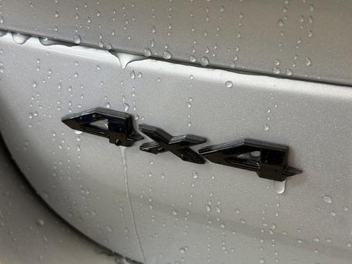 Silver Zynith 2026 Jeep Grand Cherokee L Altitude