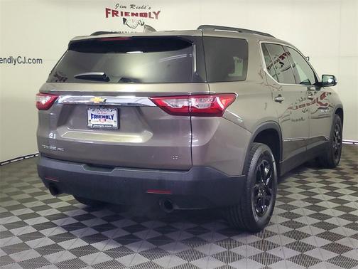 2020 Chevrolet Traverse LT Cloth