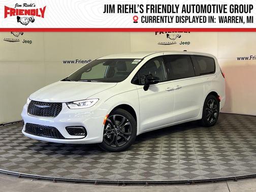 2026 Chrysler Pacifica L