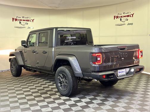 2026 Jeep Gladiator Sport S
