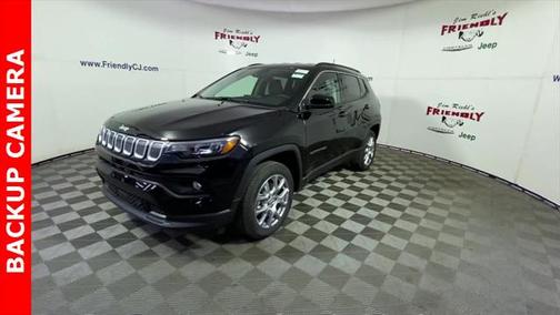 2022 Jeep Compass Latitude Lux