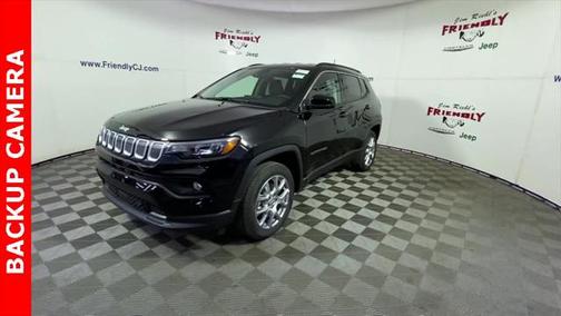 2022 Jeep Compass Latitude Lux