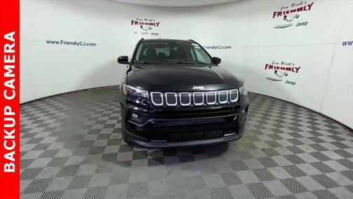 2022 Jeep Compass Latitude Lux