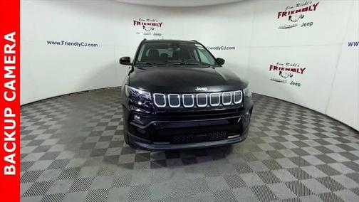 2022 Jeep Compass Latitude Lux