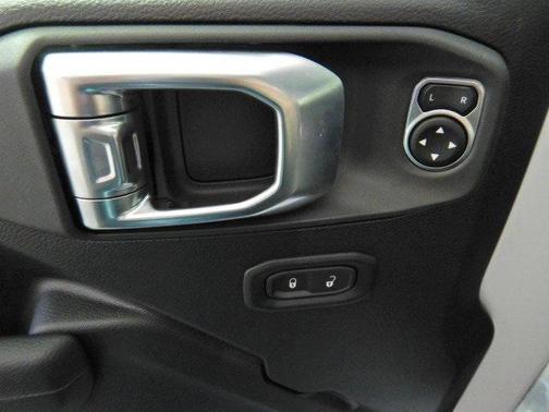 2025 Jeep Wrangler 4xe Willys
