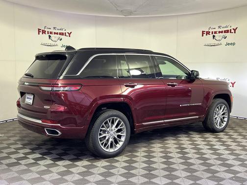 2025 Jeep Grand Cherokee Summit