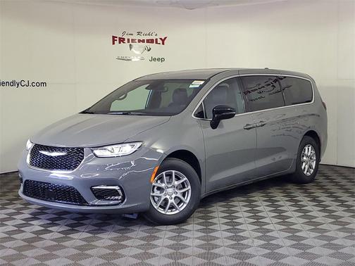 2025 Chrysler Pacifica L