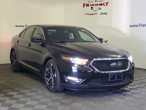 2016 Ford Taurus SHO